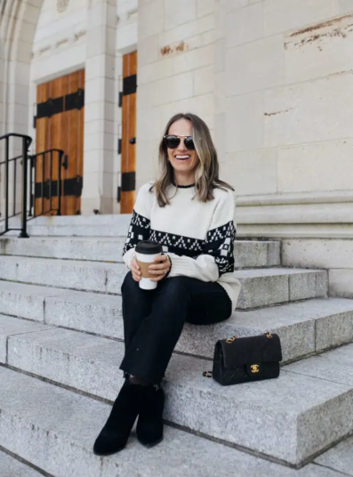 What to Wear to Your Office Holiday Party: Stylish Outfit Ideas for 2024