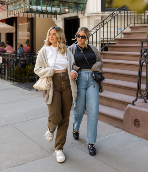 Fall Fashion Essentials: 9 Trendy Pieces You Need for This Season
