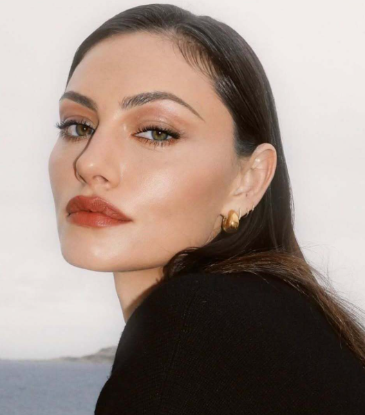6 Beauty Routine Tweaks Worth Embracing While You’re Home More Often