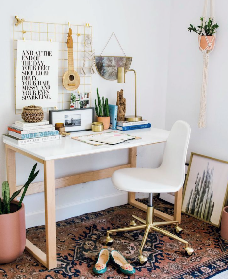 11 Budget-Friendly Home Office Decorating Ideas