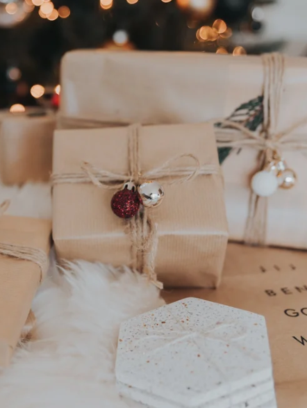 Support Small Businesses: Etsy Holiday Gift Guide
