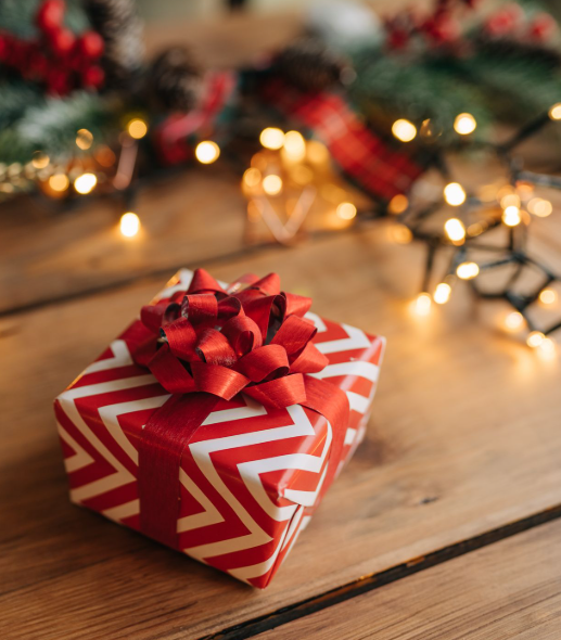 Holiday Gift Guide: For the Home Decor Enthusiast