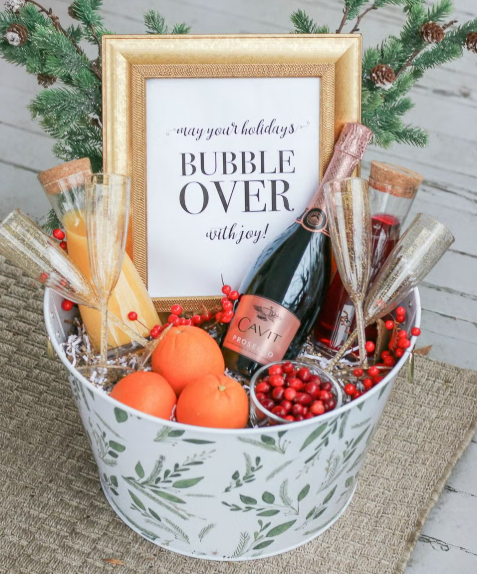 5 Creative Gift Basket Ideas for Any Occasion
